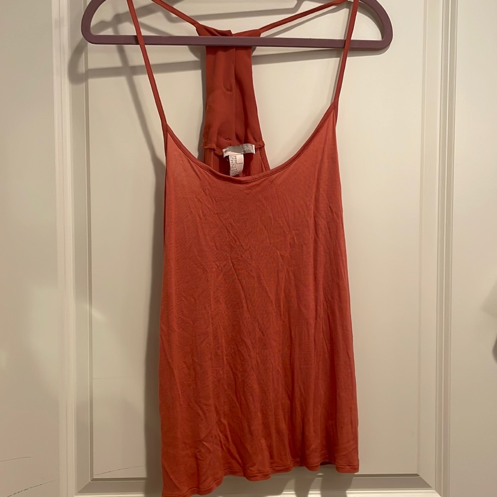 Rust color tank with button accents